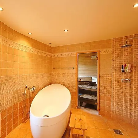 Vakantiehuis Les Termes Sleeps 8 Pool Air Con Wifi