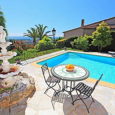 Les Termes Sleeps 8 Pool Air Con Wifi Vakantiehuis