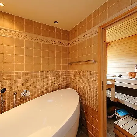 Vakantiehuis Les Termes Sleeps 8 Pool Air Con Wifi Mandelieu